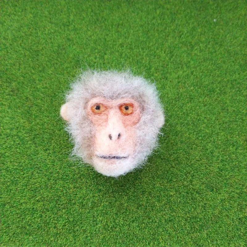 Japanese monkey brooch - Brooches - Wool 