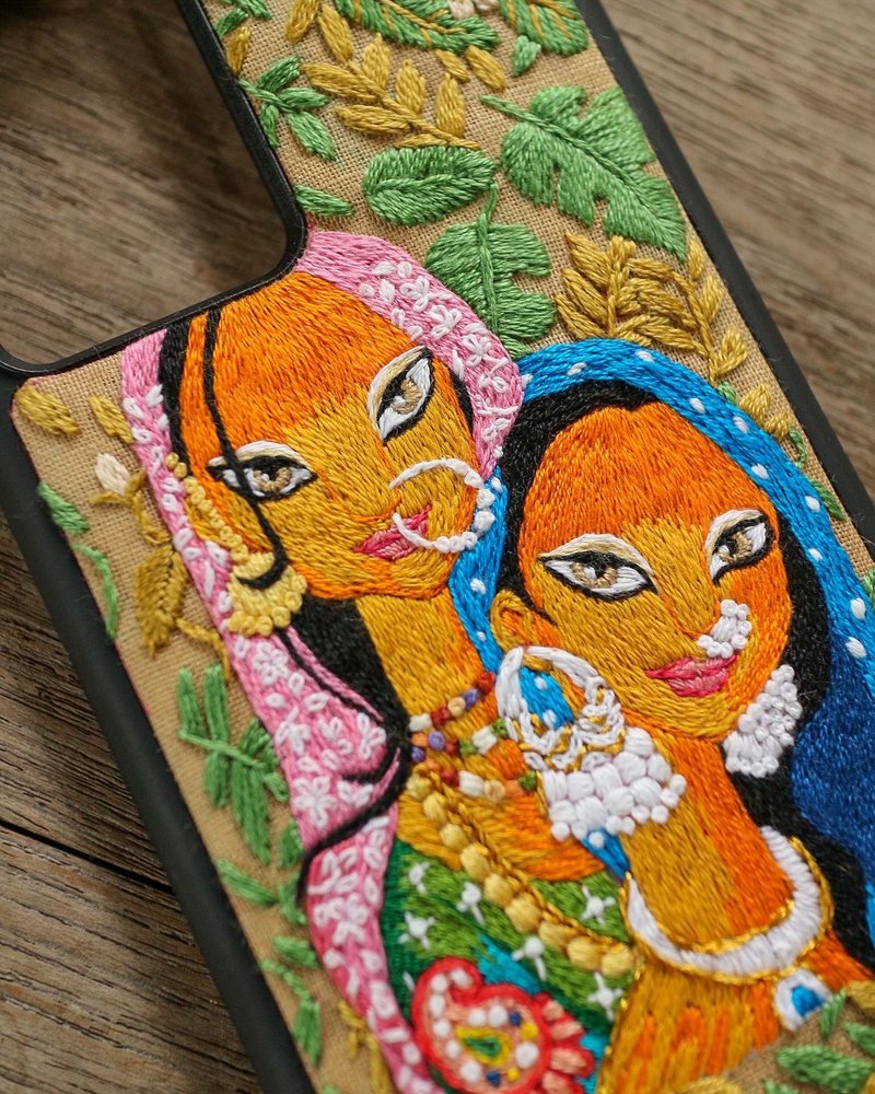 Sisters  **Customize Embroidery** - 手機殼/手機套 - 繡線 多色