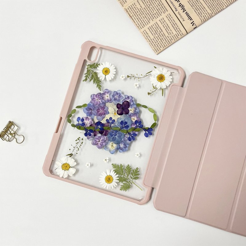 Planet Garden Handmade Pressed Flower iPad Case for iPad New Air 11in 13in - เคส/ซองมือถือ - พืช/ดอกไม้ 