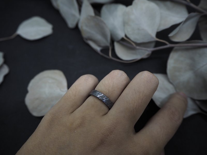 Textured Ring - S. - แหวนทั่วไป - เงินแท้ สีเงิน