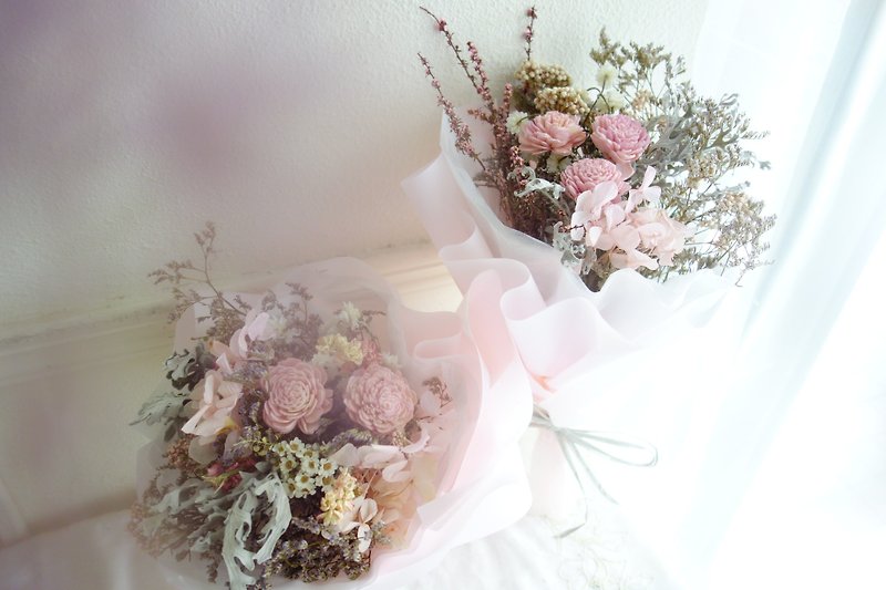 Bouquet-looking forward to blessing/graduation bouquet/birthday - Dried Flowers & Bouquets - Plants & Flowers Pink