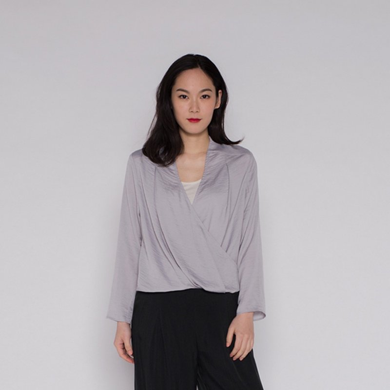 沉靜冥想緞面上衣 Peaceful Mind Long Sleeve Overlap T103 - 女上衣/長袖上衣 - 聚酯纖維 多色