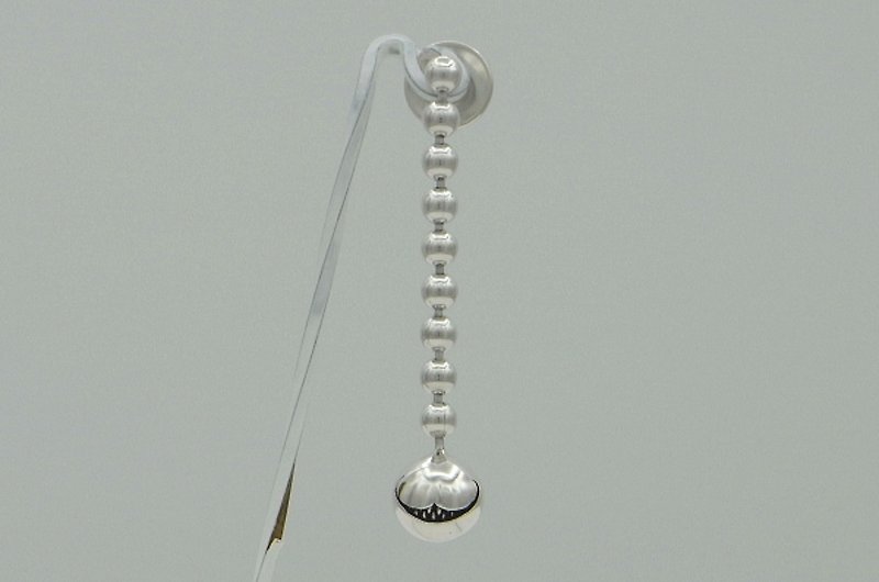 Cheshire Cat smile ball chain Pierce_1 (s_m-O.60) 貓 穿孔耳环 sterling silver earring - Earrings & Clip-ons - Other Metals Silver