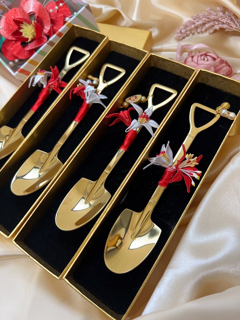 母親節禮物財運 開運 金鏟子 鏟錢 結婚禮物 手工纏花藝術 春仔 - 平安符袋 - 其他材質 紅色