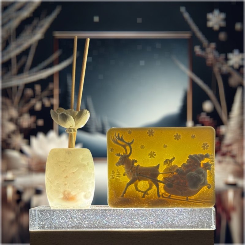 Pure Thoughts and Good Luck Crystal Atmosphere Lamp Holder White Crystal Christmas Elk Fragrance Situational Night Light with Lamp Holder - Fragrances - Resin White