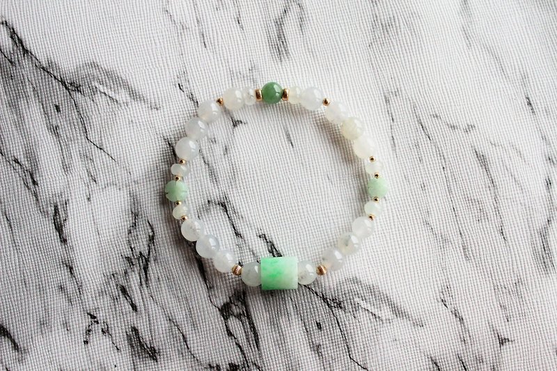 Journal-乌冰白纱冰阳绿乌鸡纯天然翠翠(Burmese jade) 14KGF elastic bracelet - Bracelets - Gemstone 