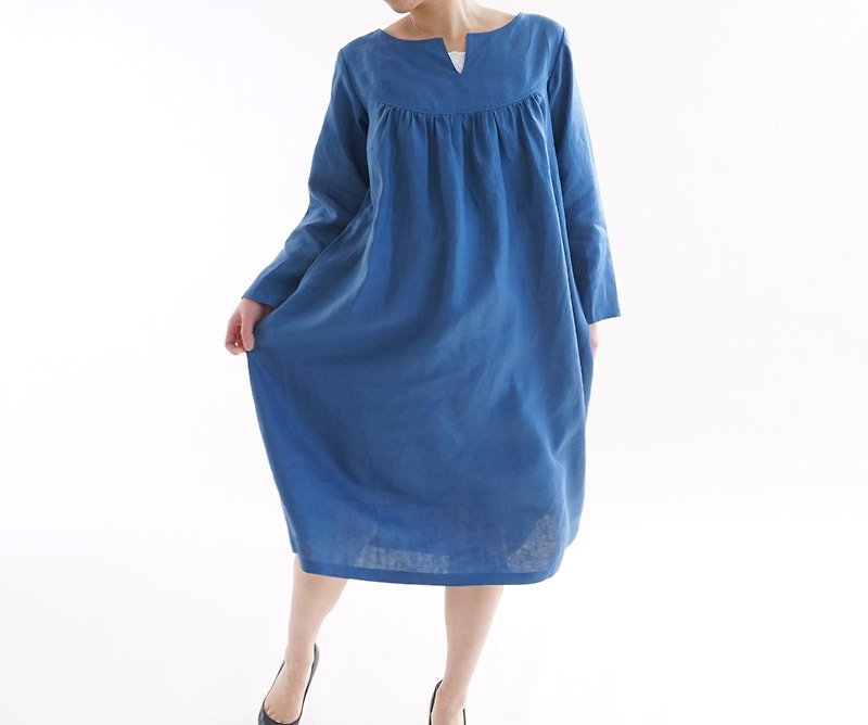 Belgium linen before slit round yoke dress / Blue Malines a33-5 - ชุดเดรส - ผ้าฝ้าย/ผ้าลินิน สีน้ำเงิน
