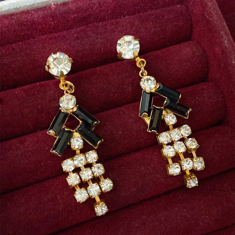 [Western Antique Jewelry] Royal court pendant swinging inlaid Rhine diamond earrings and ear pins - ต่างหู - เครื่องประดับ สีทอง