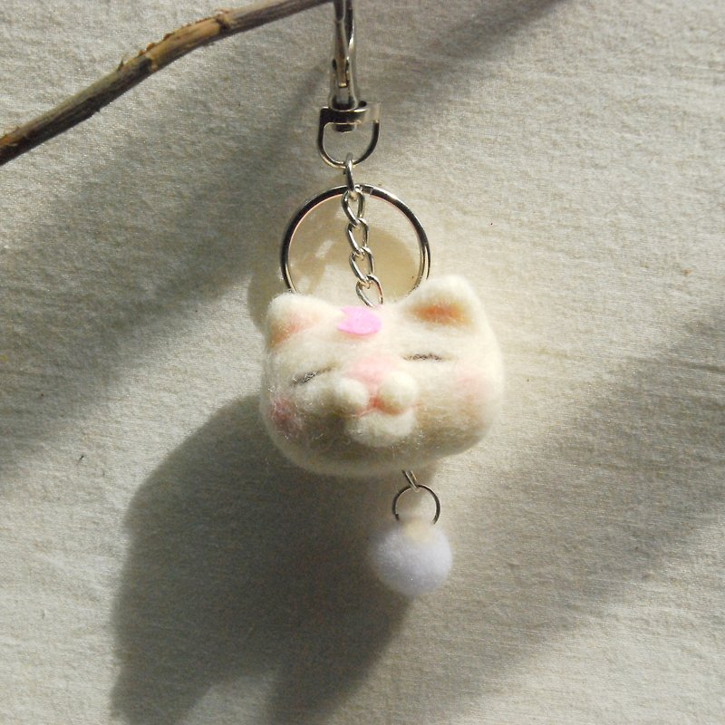 羊毛氈鑰匙圈 櫻花貓 - 鑰匙圈/鎖匙扣 - 羊毛 白色