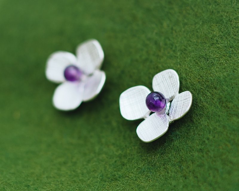 Hydrangea - earrings - amethyst - flower - hypo-allergenic - ต่างหู - โลหะ สีเงิน