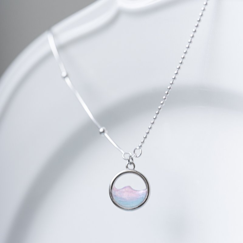 雲海系列 | 雲海不對稱純銀項鍊 925純銀 可以戴著洗澡 - 項鍊 - 樹脂 粉紅色