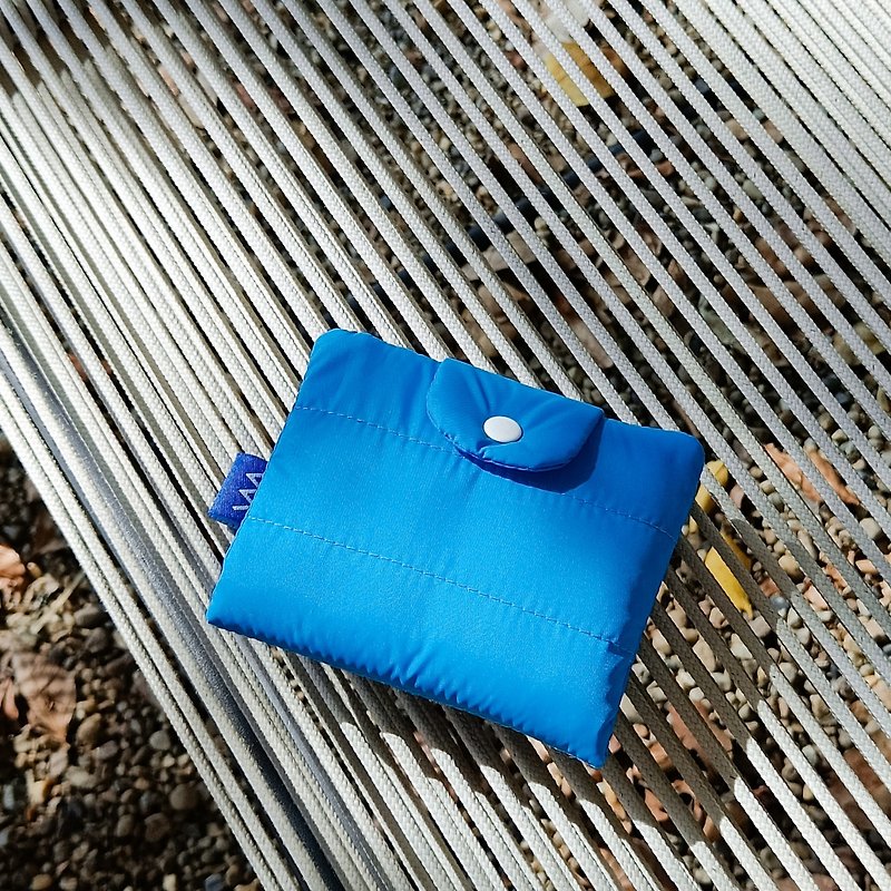 Bubble wallet - Sky - กระเป๋าสตางค์ - ไนลอน สีน้ำเงิน