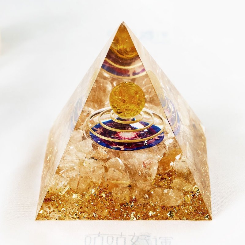 奧罡能量金字塔-黃水晶+黃髮晶(含開光)│聚焦你的意念│招財運 - 擺飾/家飾品 - 寶石 金色