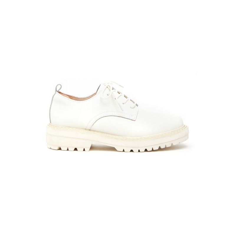 Hong Kong brand Karin Oxfords Oxford shoes off-white - รองเท้าอ็อกฟอร์ดผู้หญิง - หนังแท้ ขาว