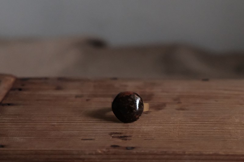 Midnight Red Collection Adjustable Ring - ying work shop. - แหวนทั่วไป - ดินเผา สีเทา