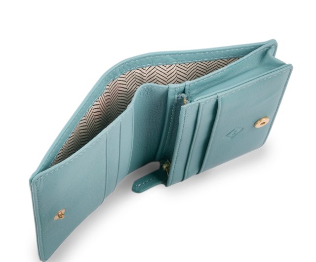 Blue wallet blue air discount