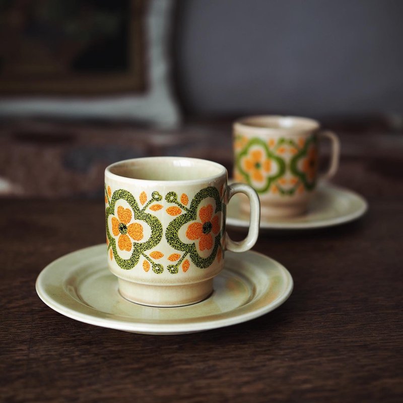 Italian Pagnossin vintage coffee cup and saucer from the 1970s - แก้วมัค/แก้วกาแฟ - ดินเผา สีส้ม