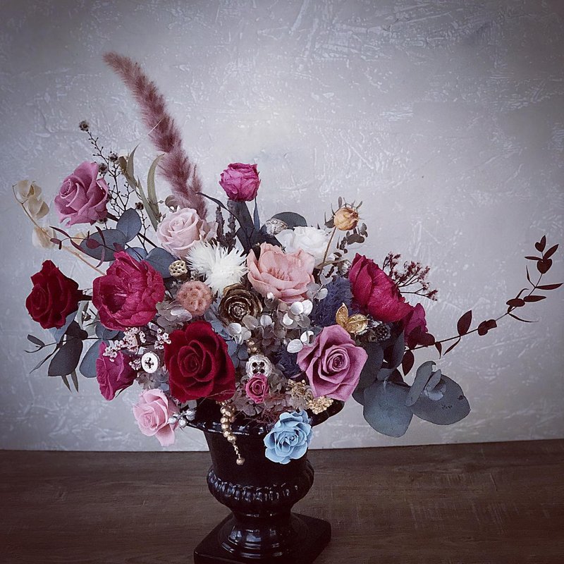 (大)法式黑花器桌花/宅配限雙北地區,跨縣市需自取 - 乾燥花/永生花 - 其他材質 