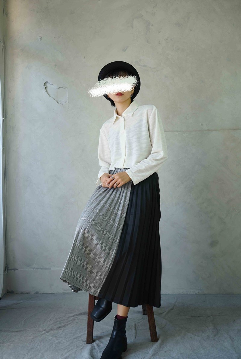 Treasure hunting vintage - pure white three-dimensional water ripple fabric long-sleeved shirt - Women's Shirts - Polyester White