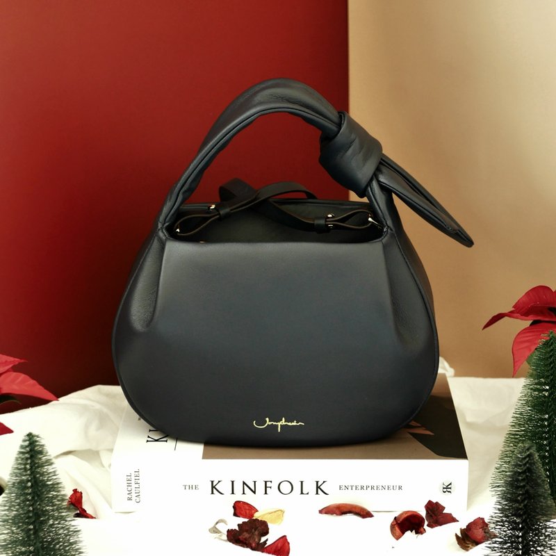 Jaychewin กระเป๋าถือรุ่น Garrett หนังวัวสีดำ - กระเป๋าแมสเซนเจอร์ - หนังแท้ สีดำ