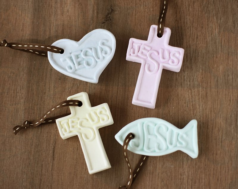 Jesus Loves You Series Diffusing Stone(Cross/Fish/Heart) - Fragrances - Other Materials 