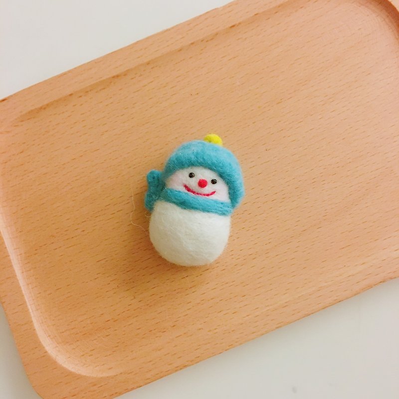 Snowman-Wool Felt Pin/Magnet - เข็มกลัด - ขนแกะ ขาว
