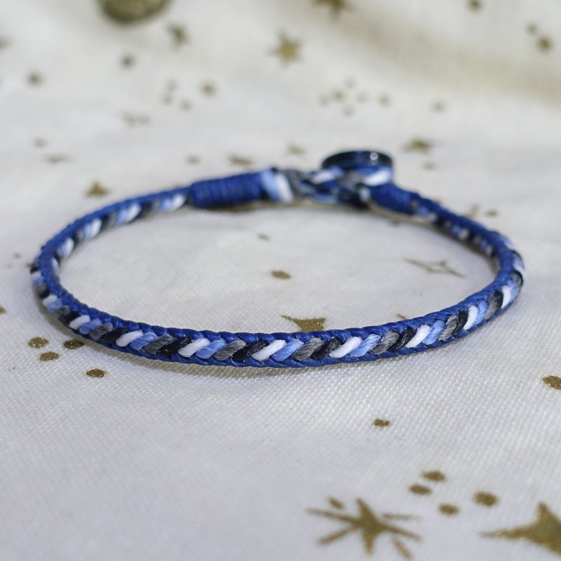 Star│Classic braided diagonal style│Waterproof Wax surf bracelet and anklet - สร้อยข้อมือ - วัสดุกันนำ้ สีน้ำเงิน