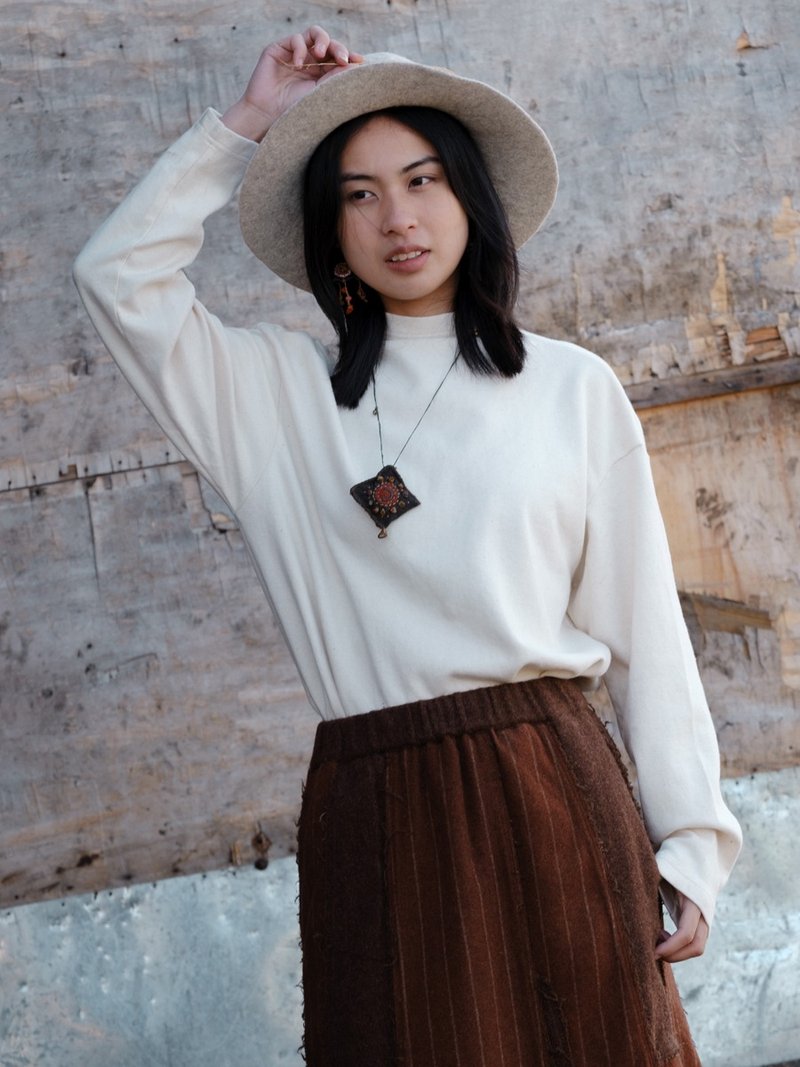 White knitted turtleneck long-sleeved T-shirt - เสื้อผู้หญิง - ผ้าฝ้าย/ผ้าลินิน ขาว