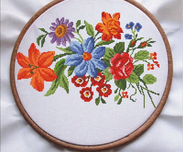 Stitching Flowers on the Double Straight Cross - Serendipity Needleworks