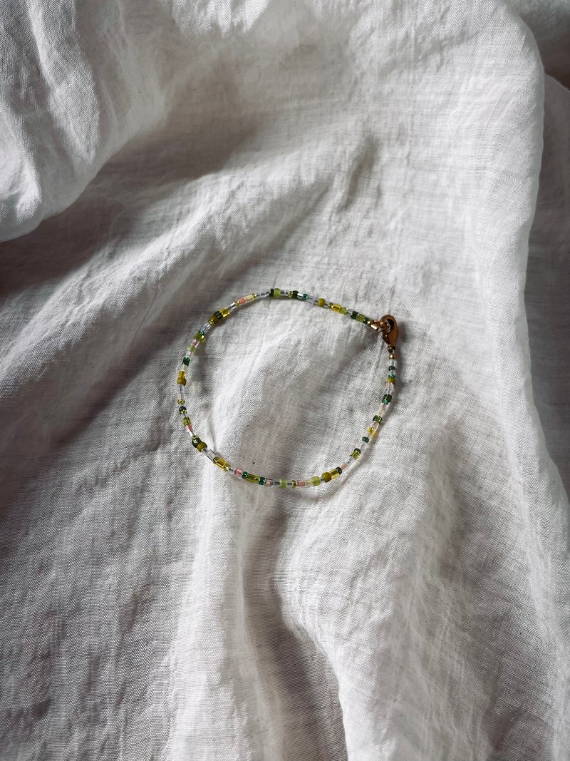 【Circle You】Japanese Glass Beaded Bracelet - สร้อยข้อมือ - กระจกลาย สีเขียว