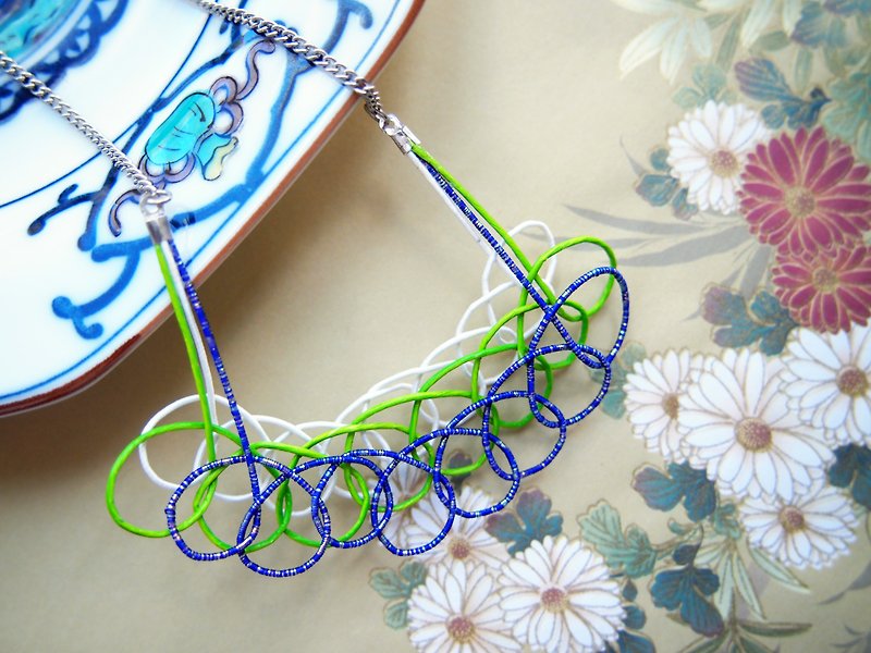Custom-made Japanese fresh, cute and cool children's rope loop necklace - Necklaces - Other Metals Multicolor