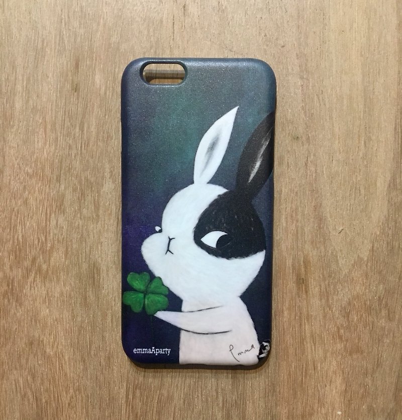 emmaAparty illustration mobile phone case: lucky rabbit - เคส/ซองมือถือ - พลาสติก 