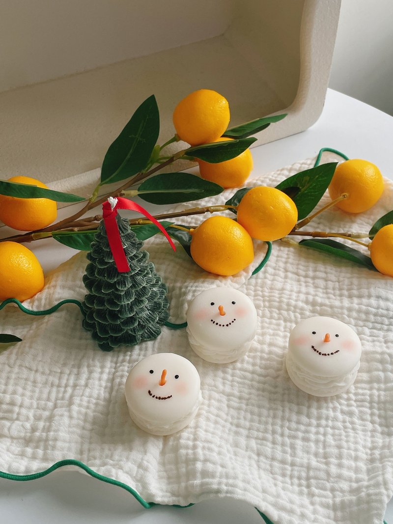 [Experience] Christmas Candle Course Snowman Macaron + Christmas Tree 1+1 Combination - เทียน/เทียนหอม - ขี้ผึ้ง 