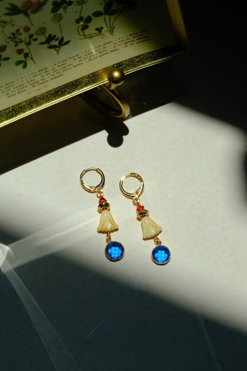 omo omo Jewelry Spring Shower 河面上的花瓣 琉璃 鋯石 耳環