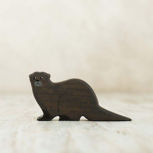 Wooden Caterpillar Toys Wooden Otter figurine Sea beaver animal figure