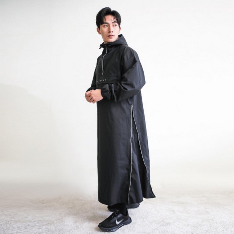【MECOVER Pro】東麗酒伊Tryspec連帽長版雨風衣poncho(四色任選) - 雨傘/雨衣 - 聚酯纖維 黑色