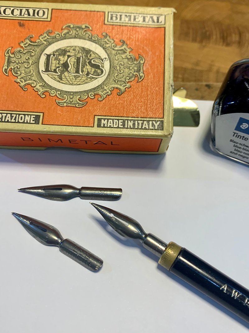 1930年代のイタリアの古い水ペン先Lus1931EF合金ペン先 - つけペン - 金属 