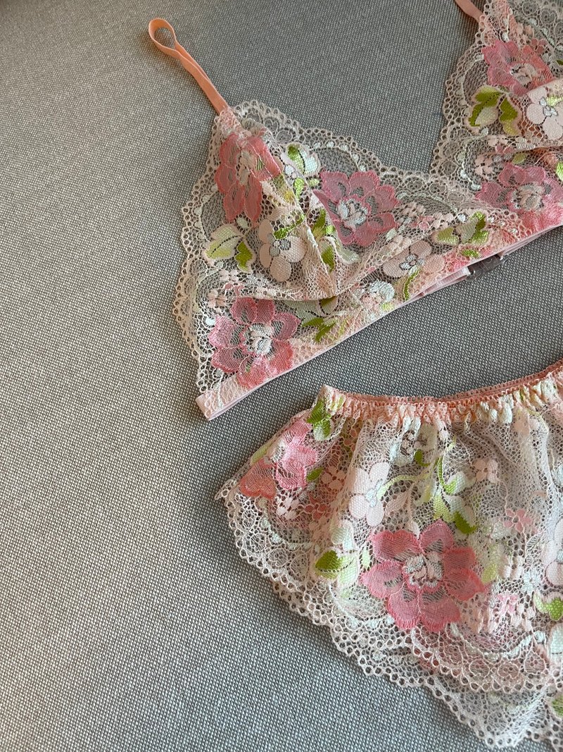 See-through lace bra + underwear set - 女內衣褲 - 其他材質 多色