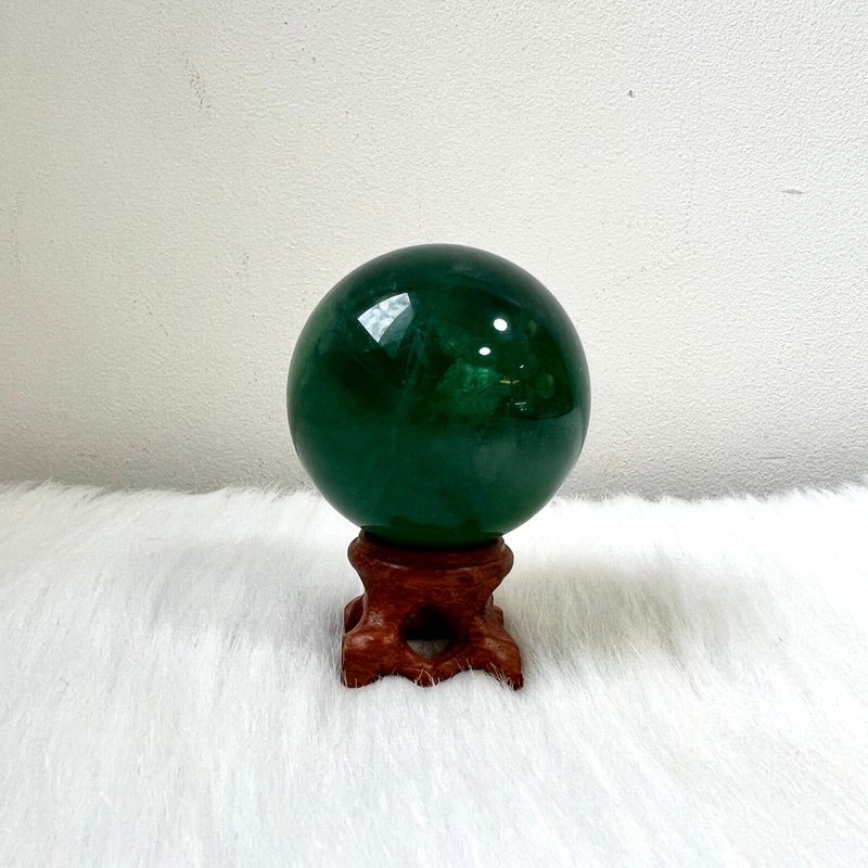 Green Stone Ball | Crystal | Crystal Ball | Crystal Ornaments - Items for Display - Crystal Green