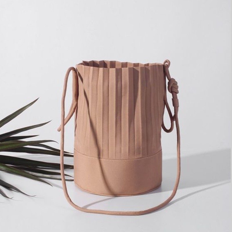 aPail Bucket Bag in Sand - 手提包/手提袋 - 其他材質 咖啡色