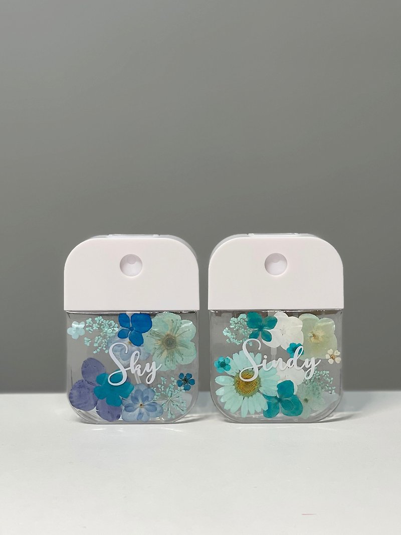 [DIY Pressed Flower Spray Bottle - Blue Sky Model] Customized Name Customized Disinfection Bottle Anti-epidemic Supplies - Storage - Plastic 