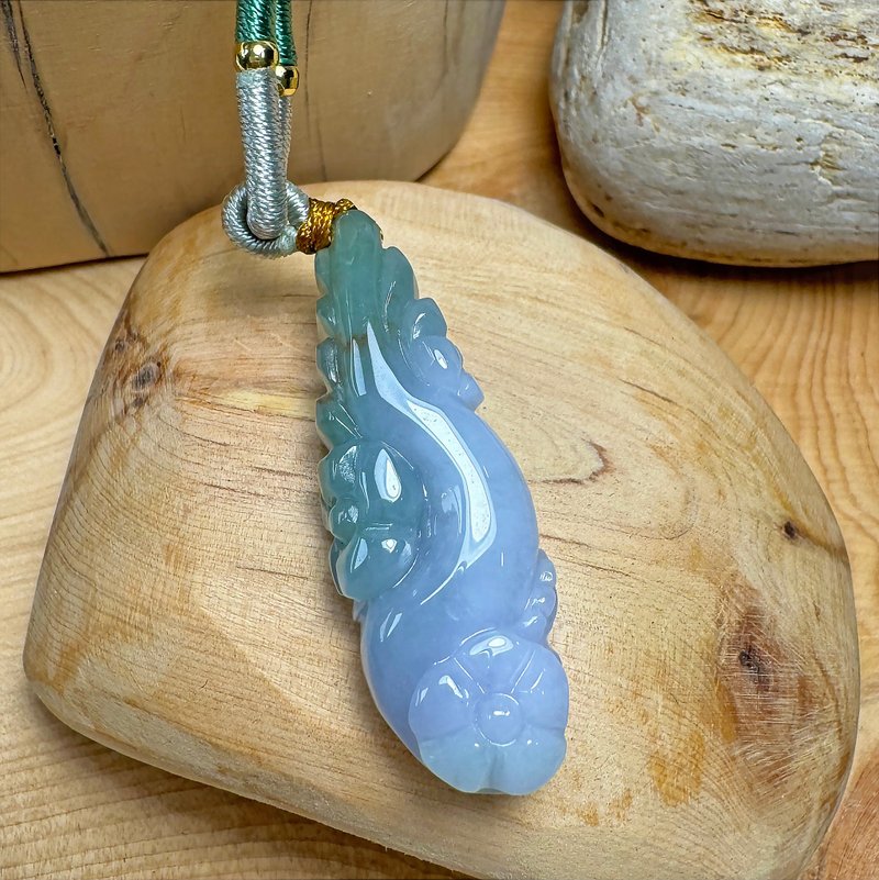 立體手雕 幻彩漸變色 紫羅蘭綠 梅花 糯種 紫綠相間 天然 緬甸玉 - 項鍊 - 玉石 多色