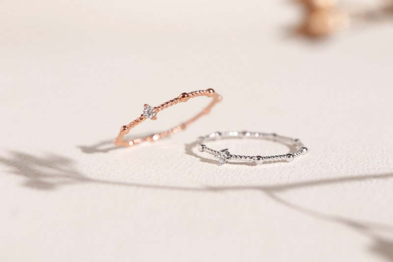 【Lucky Tail Ring】Nonpareil. diamond ring - แหวนทั่วไป - เงินแท้ สีเงิน