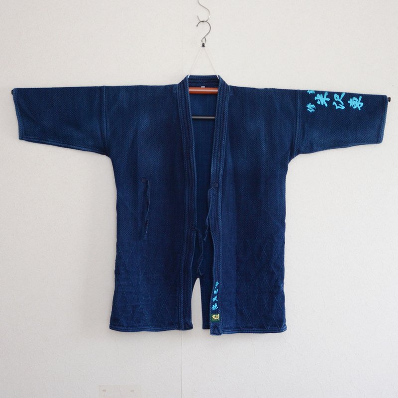 藍染 刺繍 美しい 剣道着 刺し子 ジャケット 木綿 リメイク素材 武州一 ジャパンヴィンテージ 日本製 - 女大衣/外套 - 棉．麻 藍色