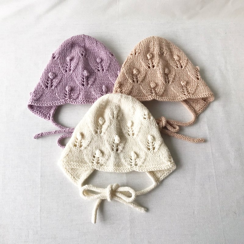 Flower hand knitted baby bonnet 6ー 3 colors - Baby Gift Sets - Wool 