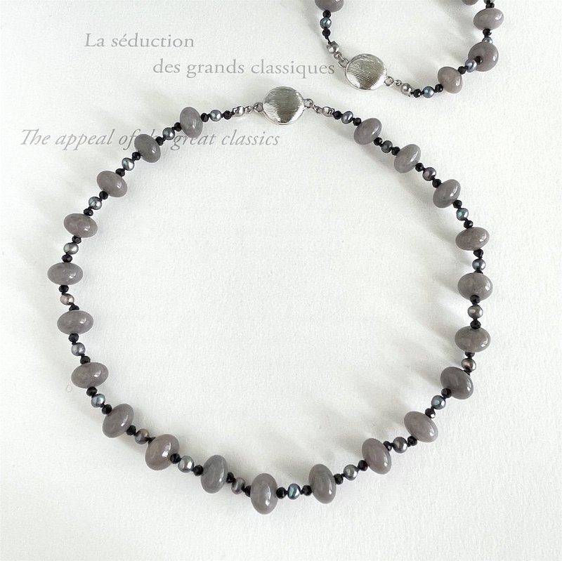 Grey agate and freshwater pearl choker and bracelet. Also available in long sizes. Only one available. - Necklaces - Semi-Precious Stones Gray