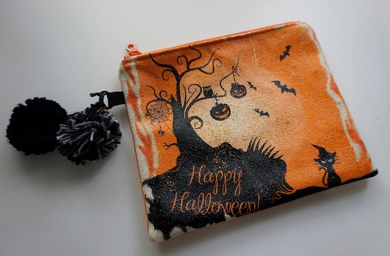 halloween makeup pouch - กระเป๋าเครื่องสำอาง - ผ้าฝ้าย/ผ้าลินิน สีส้ม