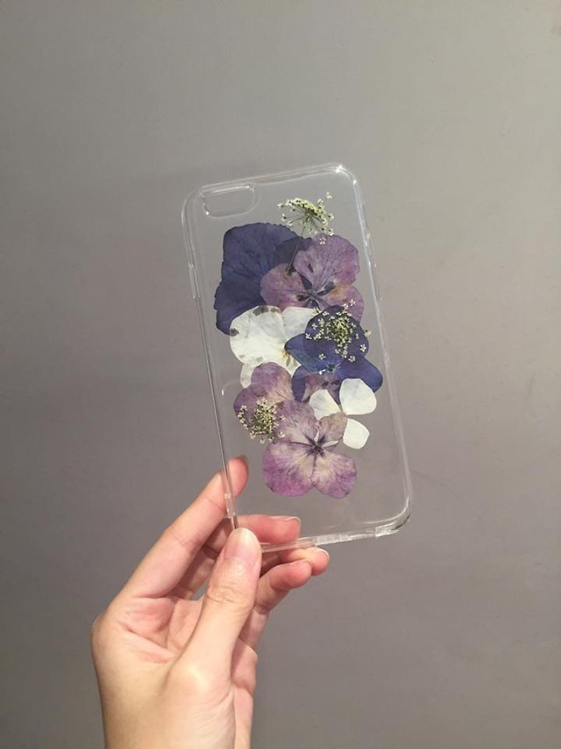 Oone_n_Only Handmade pressed flower phone case - อื่นๆ - พลาสติก 