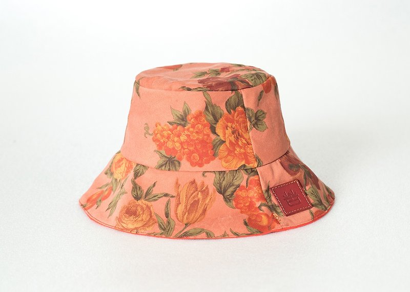 Hard double-sided flower fisherman hat - brim-enlarged version / orange red - Hats & Caps - Cotton & Hemp Red