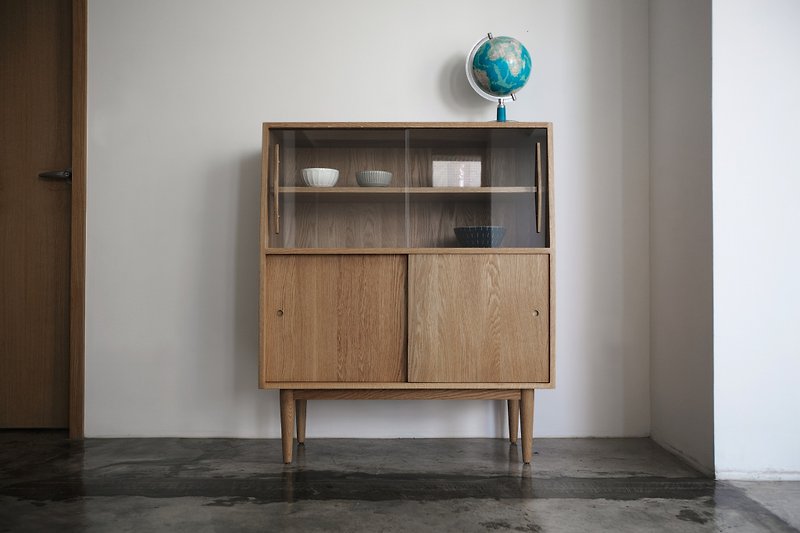 斜面設計實木玻璃櫃 (兩種尺寸) - 衣櫃/鞋櫃 - 木頭 咖啡色